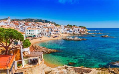 Les Plus Beaux Villages De G Rone L Espagne Fascinante