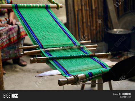 Traditional Mayan Loom Image And Photo Free Trial Bigstock
