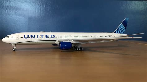 Gemini Jets United Airlines 777 300er New 2019 Livery 1400 Scale