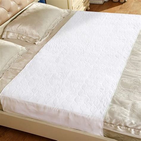 Washable Incontinence Bed Pad With Tucks 34 X 36 Inches Waterproof Reusable Bed Wetting Mat