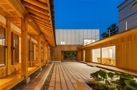 Arumjigi Building© Kyungsub Shin Japanese Modern Japanese House