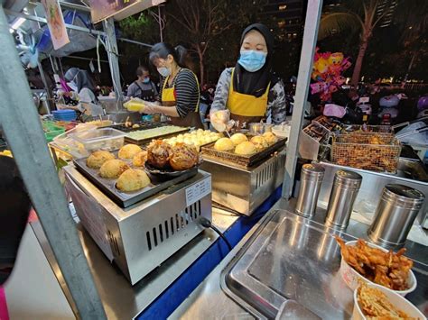 Sanya Yiheng Theme Night Market China Tours Westchinago
