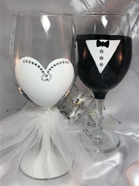 Bride And Groom Wine Glasses 20oz White With Rhinestones Etsy