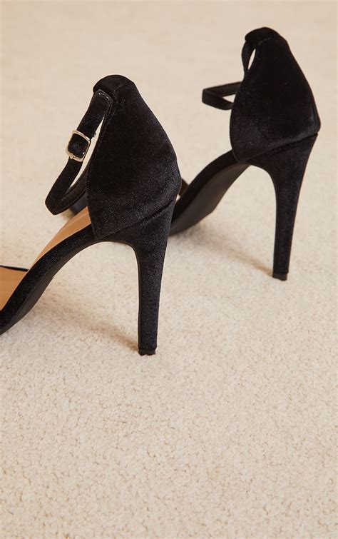 Clover Black Velvet High Heels Shoes Prettylittlething
