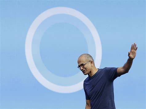 In A Six Day Period Microsofts New Ceo Satya Nadella Completely