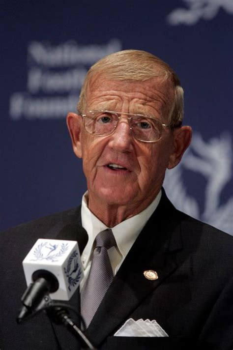 Lou Holtz Sculpture To Be Dedicated Saturday Morning Notre Dame