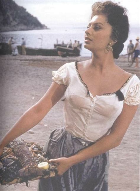 Scandal In Sorrento Sophia Loren Sophia Loren Images Sofia Loren