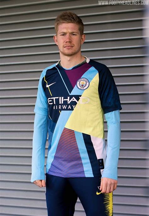 Men's, women's, eds & academy. Nike Manchester City 'Celebration' Mashup Jersey Released ...