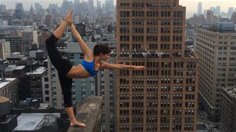 Daring Yoga Selfies Turn It Into The Extreme Sport It Shouldn’t Be Sheknows