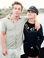 Jeremy Allen White’s Girlfriend Adjusted 'a Lot Faster' to Parenthood ...