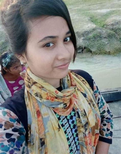 Tharki West Bengal Village Girl Leaked Selfies