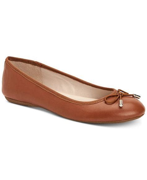 Pin By Flatty Lady On Flats The Ideal Shoe Leather Ballet Flats