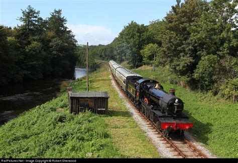7827 South Devon Railway Steam 4 6 0 At Buckfastleigh United Kingdom