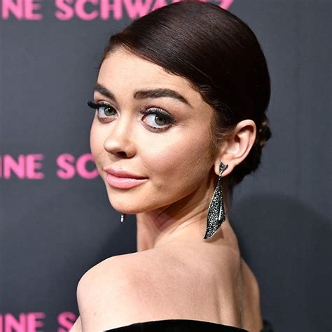 Sarah Hyland Puts Her Surgery Scars On Display In Fourth Of July