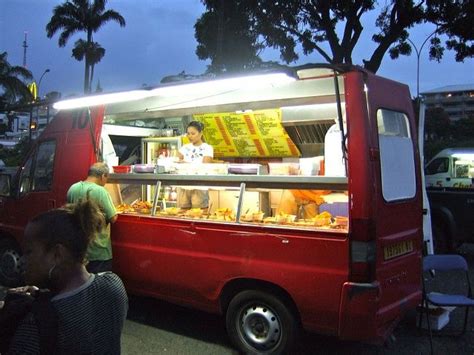 Where do you need the food truck or cart services? Mobile Food Truck Prices for Sale Under 5000 Near Me ...