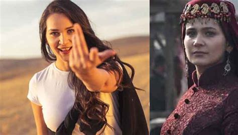 Ertugrul Actress Gulsim Ali Aka Aslıhan Hatun Looks Ravishing In New