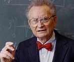 Paul Samuelson Biography – Childhood, Facts, Family Life & Achievements ...