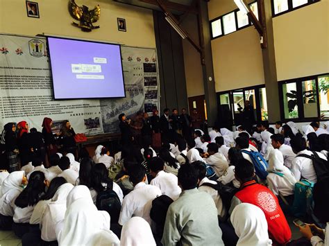 PKM Prodi Humas Di SMA Negeri 1 Bandung Fikom Unpad