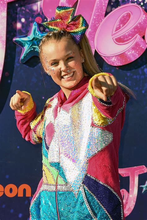 Jojo Siwa Claims Nickelodeon Won’t Let Her Perform Her Own Songs On Tour News And Gossip