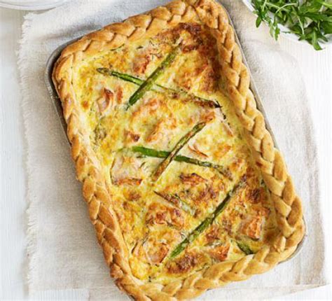 Salmon And Asparagus Quiche Recipe