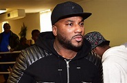 Young Jeezy hands out 200 boxes of food | Page Six