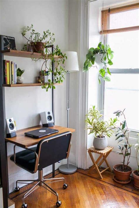 28 Modern Small Office Interior Design Pictures