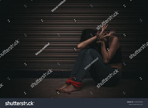 Asian Hostage Woman Bound Rope Night 스톡 사진 1336764956 Shutterstock
