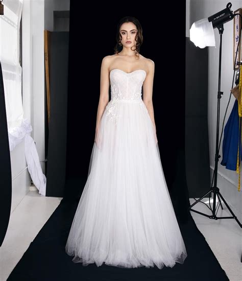 Verdin Bridal New York Spring 2022 Collection Fashion Week Online