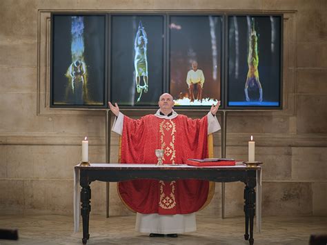 Bill Viola London St Paul S Cathedral St Pauls Cathedral Martyrs