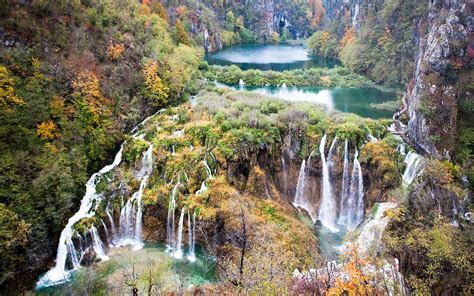 Plitvice Lakes National Park Overwhelmed By Selfie Taking Tourists