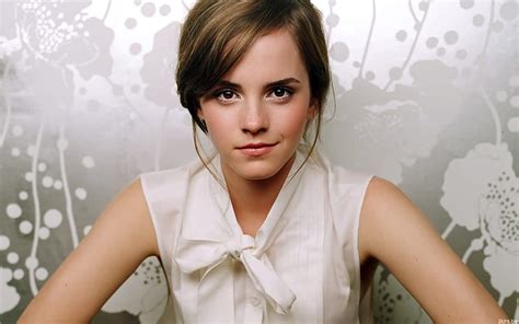 Hd Wallpaper Emma Watson Wide High Quality Hd Celebrities Wallpaper