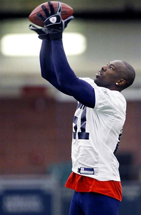 Terrell Owens Goes To Bills Camp Sports Illustrated