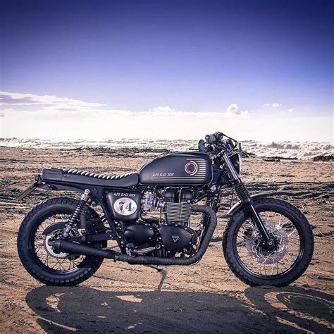 Triumph Bonneville By Alos Group ⚙️ ⚙️ ⚙️ Follow Triumphcustoms For