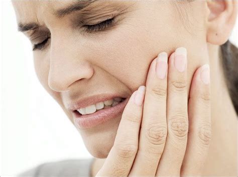 10 biggest causes of tooth sensitivity tooth sensitivity dental cosmetics teeth implants