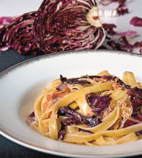 Tagliatelle con Radicchio e Speck