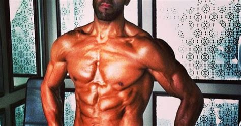 Craig David Posts Picture Of Rippling Six Pack On Instagram Revealing
