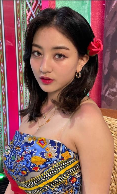 Jihyo Red Rose In Hair Blue Top Alcohol Free Outfit Close Up Rjihyo