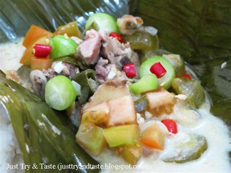 Sangat nikmat dimakan sebagai sayur lauk pendamping nasi. Resep Garang Asem Ayam Bumbu Iris | Just Try & Taste