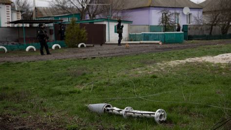 many countries banned cluster munitions the u s is sending them to ukraine anyway the new