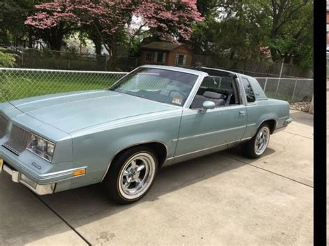 1977 oldsmobile cutlass supreme loaded with options factory t tops rare 403 v8 engine completely stock except radio automatic transmission new tires this w. 1982 Cutlass supreme T tops