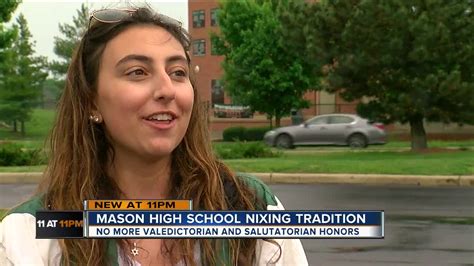 Mason High Replaces Valedictorian Salutatorian Honors