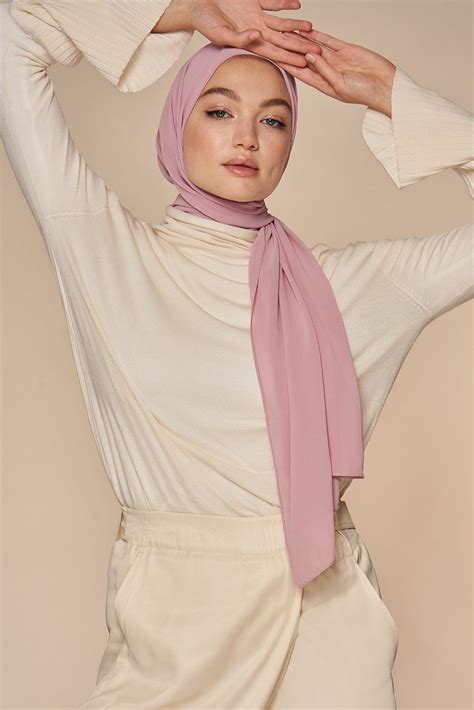 everyday chiffon hijab dusty lilac hijabi outfits casual hijab fashionista hijabi fashion