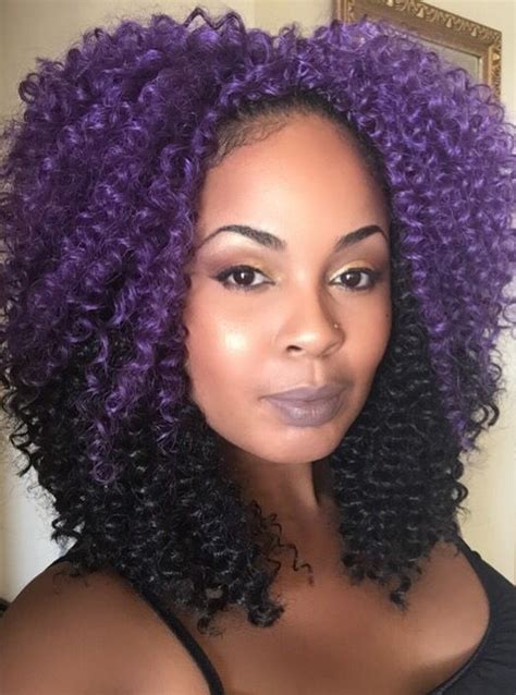 Attach loose sections of hair by doubling them over and creating a loop in the center of the section. 35 Curly Crochet Hair Looks | Curly Hair for Crochet Braids