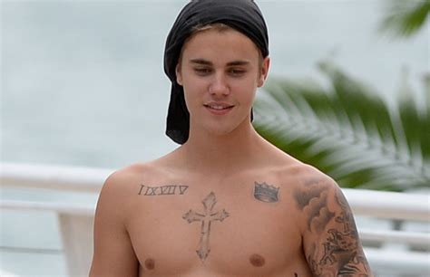 Justin Biebers Team Threatens Legal Action Over Bora Bora Photos Justin Bieber Shirtless