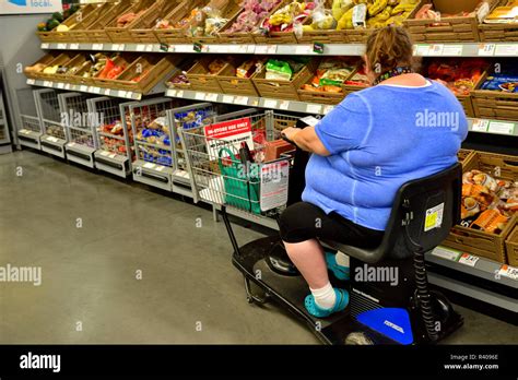 Heimatland Riese Mental E Scooter Supermarkt Heilig Ursprung Hell