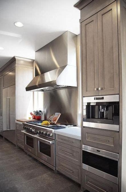 An essential partner to your range, kitchen hood vents are workhorses that help keep your air clean. Kitchen White Cabinets Stainless Steel Vent Hood 15 Trendy ...