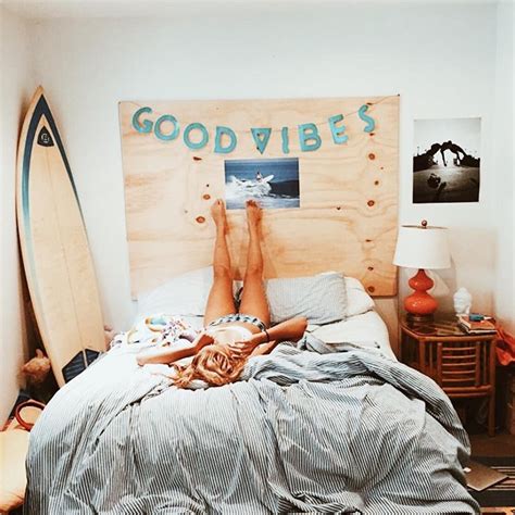40 Beach Themed Bedroom Ideas To Take You Away 2023