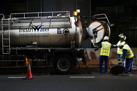 indah water shah alam seksyen 23  Lucas Langdon