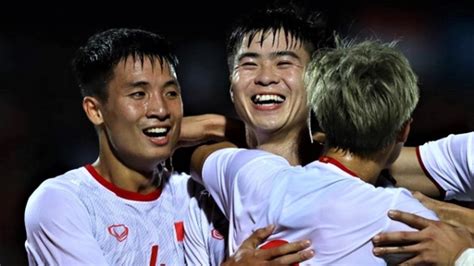 Tin thể thao, kết quả bóng đá trong nước và quốc tế cập nhật liên tục trong ngày Kết quả bóng đá Indonesia vs Việt Nam, Thái Lan vs UAE ...