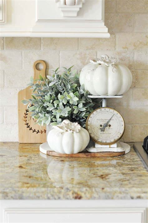 28 Warm And Inviting Fall Kitchen Decorating Ideas To Diy 2023